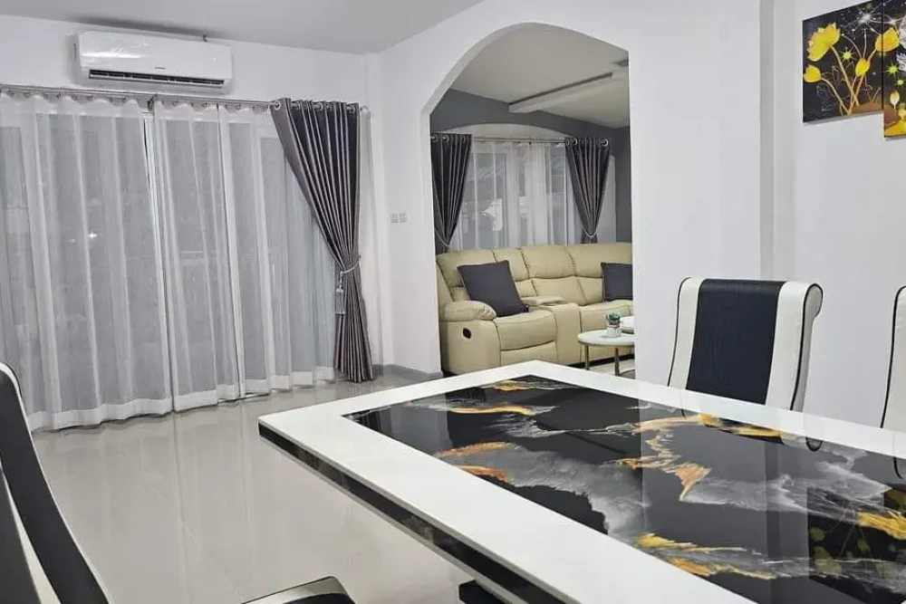 428643848_122147736866076179_8978504176406575034_n copy