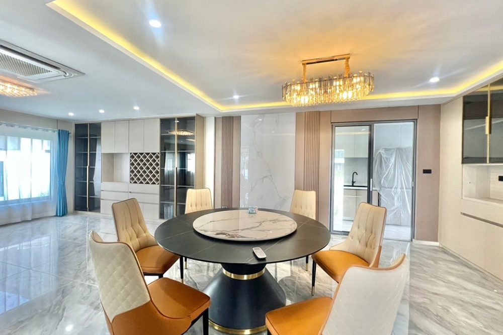 473757906_122216365634076179_5431648666384589403_n