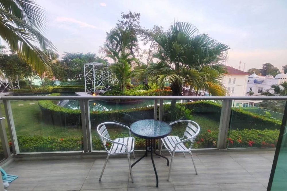 489950035_122216925302227236_5012980729828344931_n