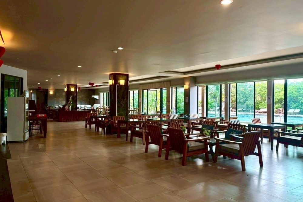 ขายโรงแรมใกล้หาดนาจอมเทียน